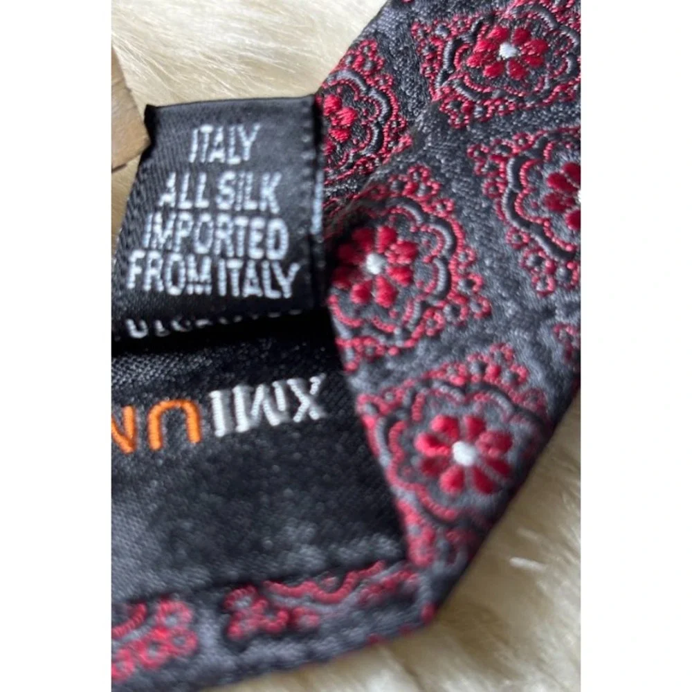 XMI Italian Silk Tie‎ Men's Black Red Geometric Designer Classic Luxury